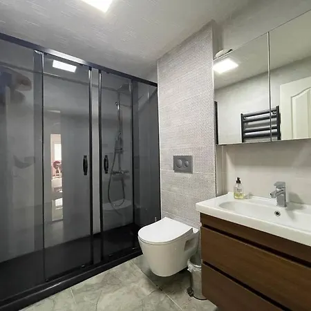 Apartamento Umraniye-uskudar 3+1 Metro 10 Minutes *